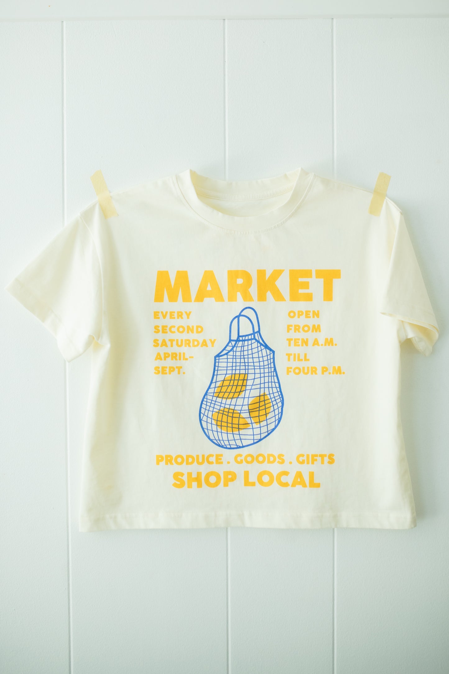 MARKET TEE