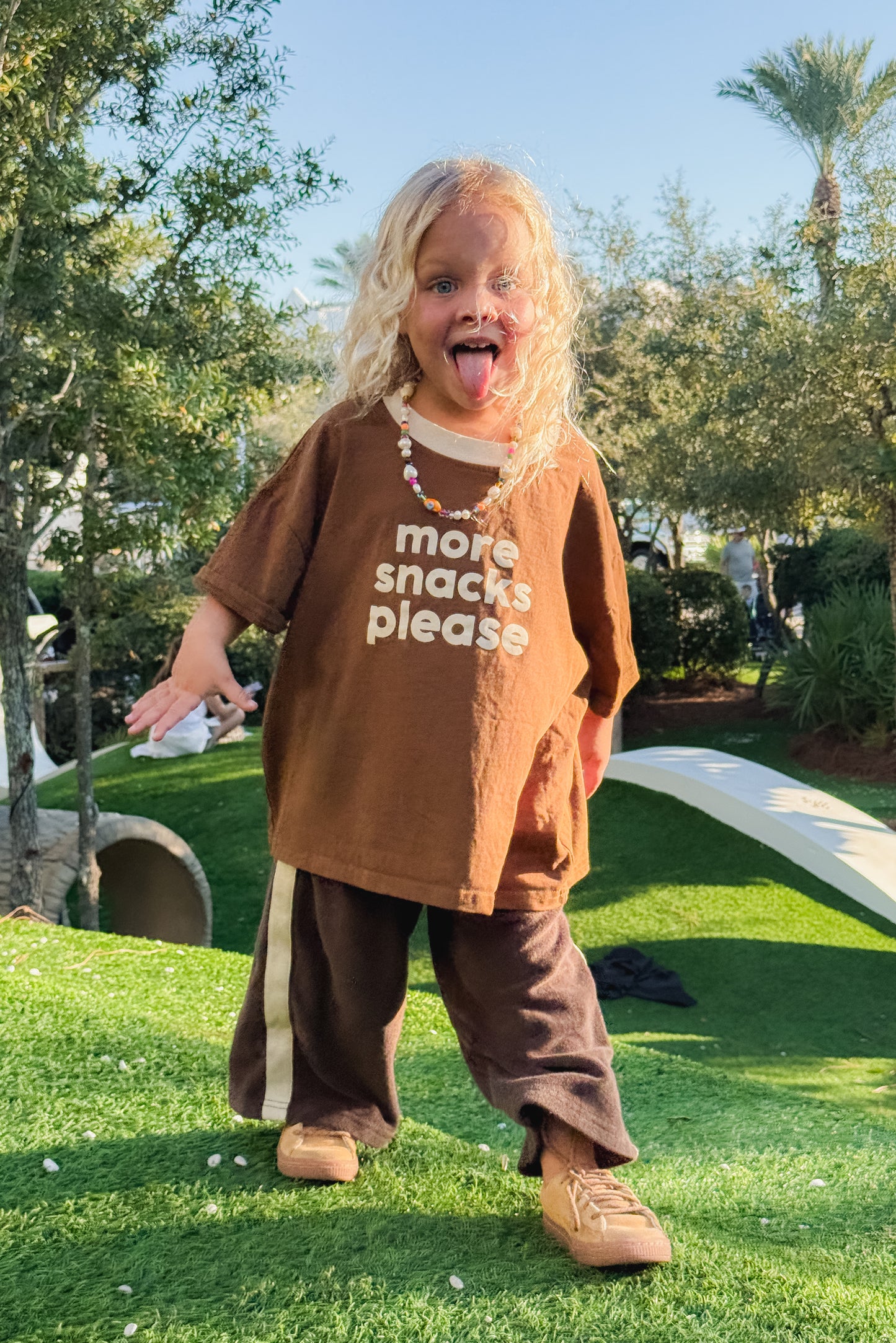 MORE SNACKS PLEASE TEE